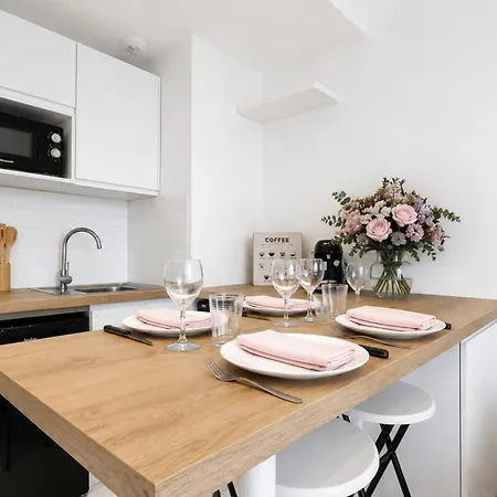 T2 Cosy Disneyland Paris & Parking Prive Apartment Coupvray